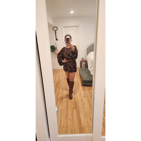 Revolve Tularosa Mindy Mini dress‎ balloon size S relaxed - Picture 2 of 4